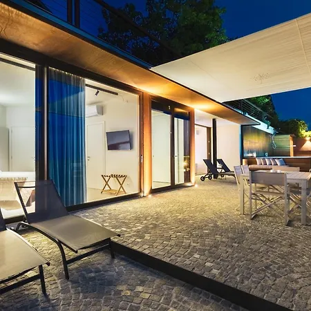 Casa Sulle Langhe - Luxury Pool, Sauna And Jacuzzi Villa Diano dʼAlba