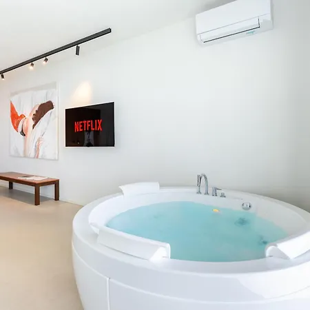 Villa Casa Sulle Langhe - Luxury Pool, Sauna And Jacuzzi Diano dʼAlba