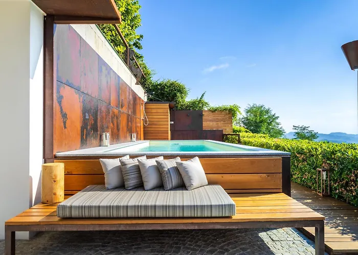 Casa Sulle Langhe - Luxury Pool, Sauna And Jacuzzi Diano dʼAlba