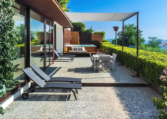 Vila Casa Sulle Langhe - Luxury Pool, Sauna And Jacuzzi