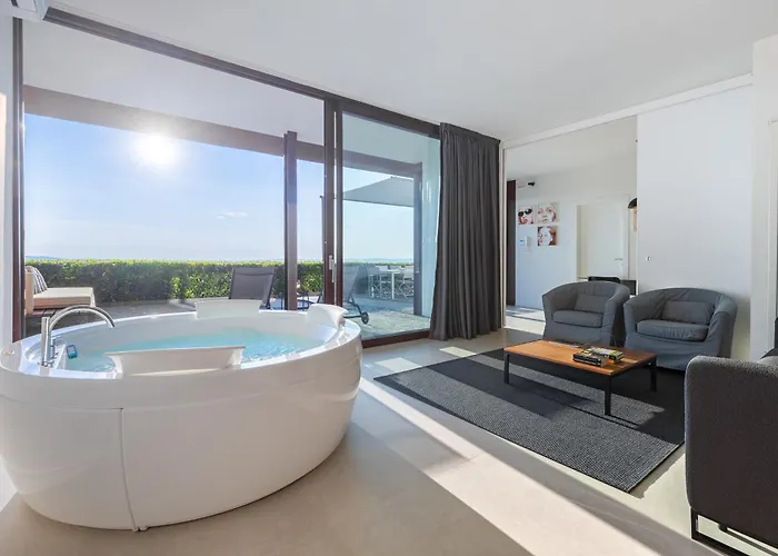 Casa Sulle Langhe - Luxury Pool, Sauna And Jacuzzi * Diano dʼAlba