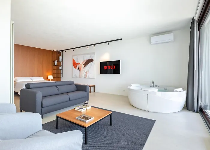 Casa Sulle Langhe - Luxury Pool, Sauna And Jacuzzi Vila Diano dʼAlba
